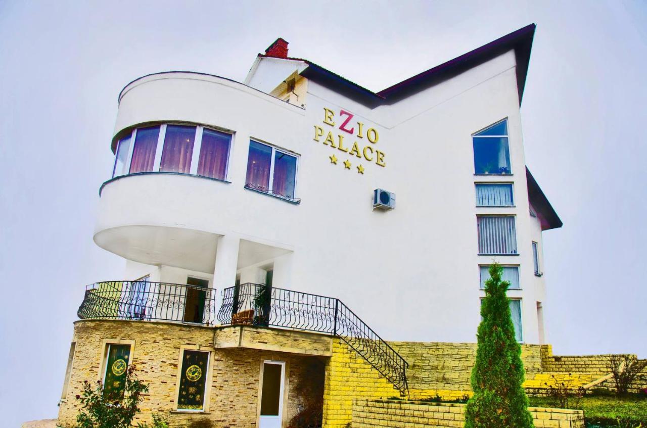 Hotel Ezio Chisinau Exterior photo