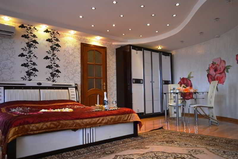 Hotel Ezio Chisinau Exterior photo